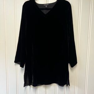 Black Velvet Eileen Fisher Women's Tunic Dress - Size M - excellent condition!